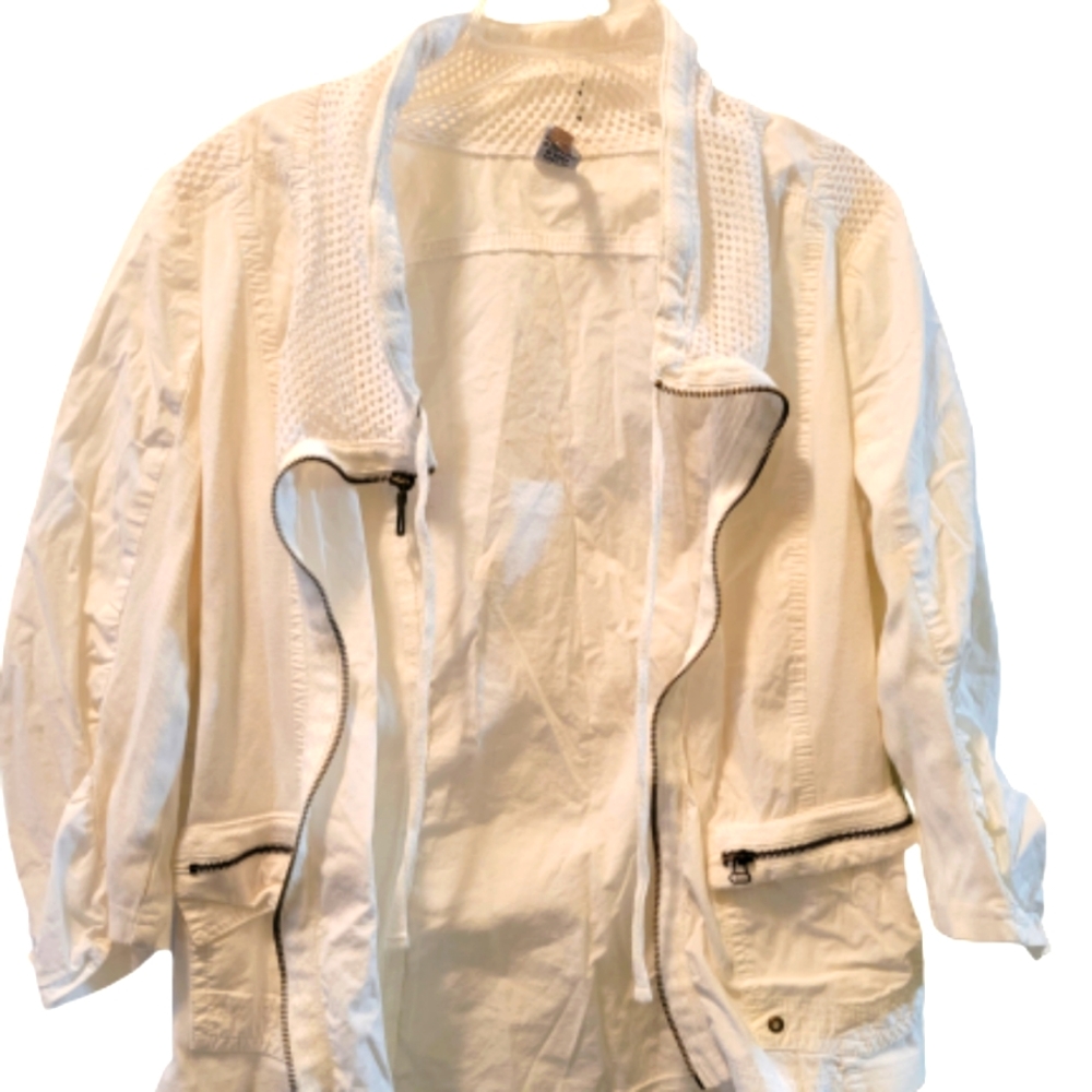 Xcvi White Jacket. Multiple Zip Closure Pockets. … - image 1